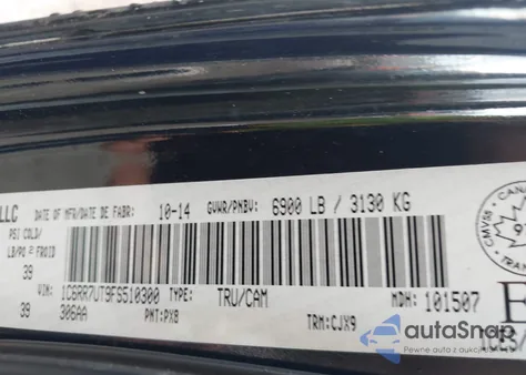 2015 Ram 1500 Sport z USA, uszkodzony, nr VIN 1C6RR7UT9FS510300